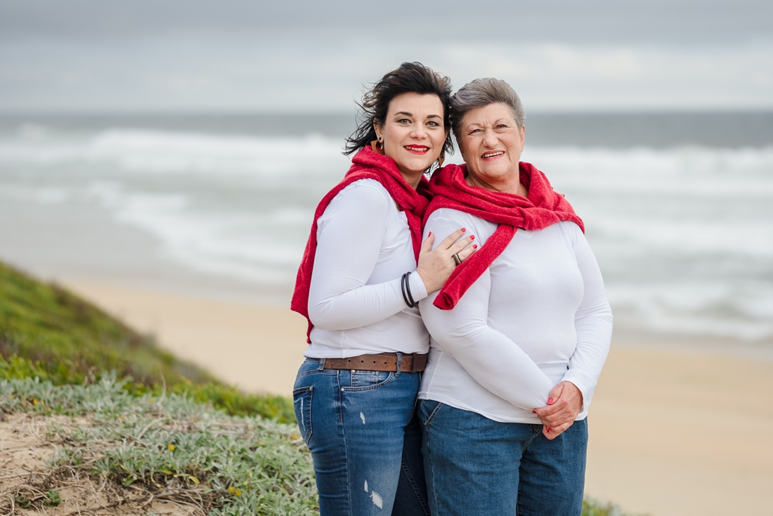 mom and daughter portraits great brak beach garden route_0007