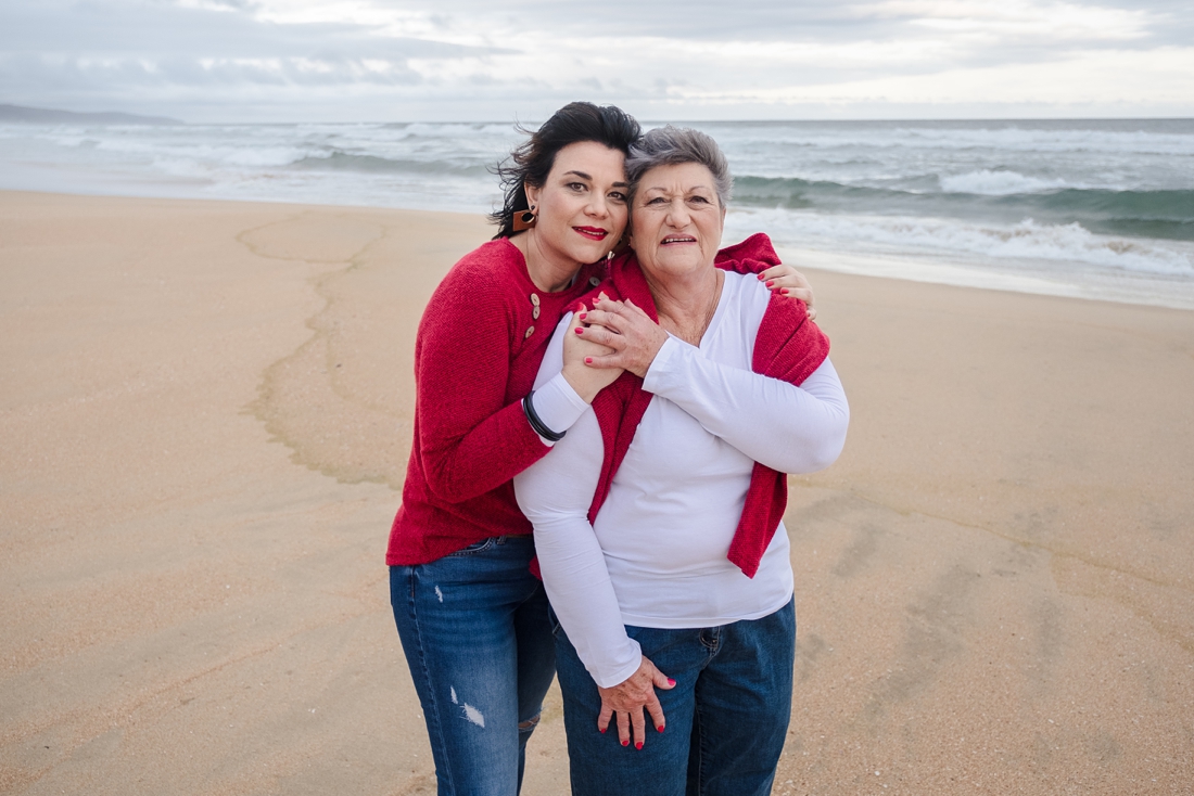 mom and daughter portraits great brak beach garden route_0014